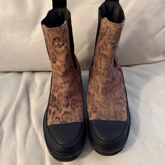 Timberland Women's Leopard Print Chelsea Boots - Picture 1 of 7